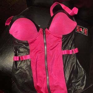 Sexy zip front bustier with adjustable straps